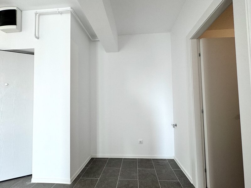 Sector 1, 3 camere, Lacul Straulesti, Mall Colosseum,